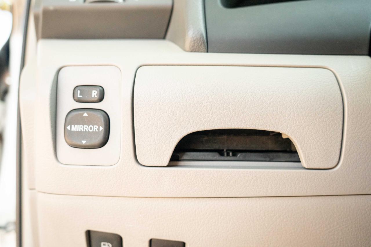 2008 Toyota Camry HYBRID Base - Photo #17
