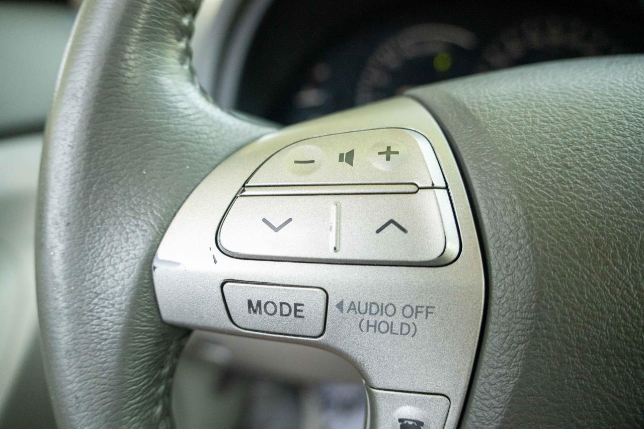 2008 Toyota Camry HYBRID Base - Photo #23