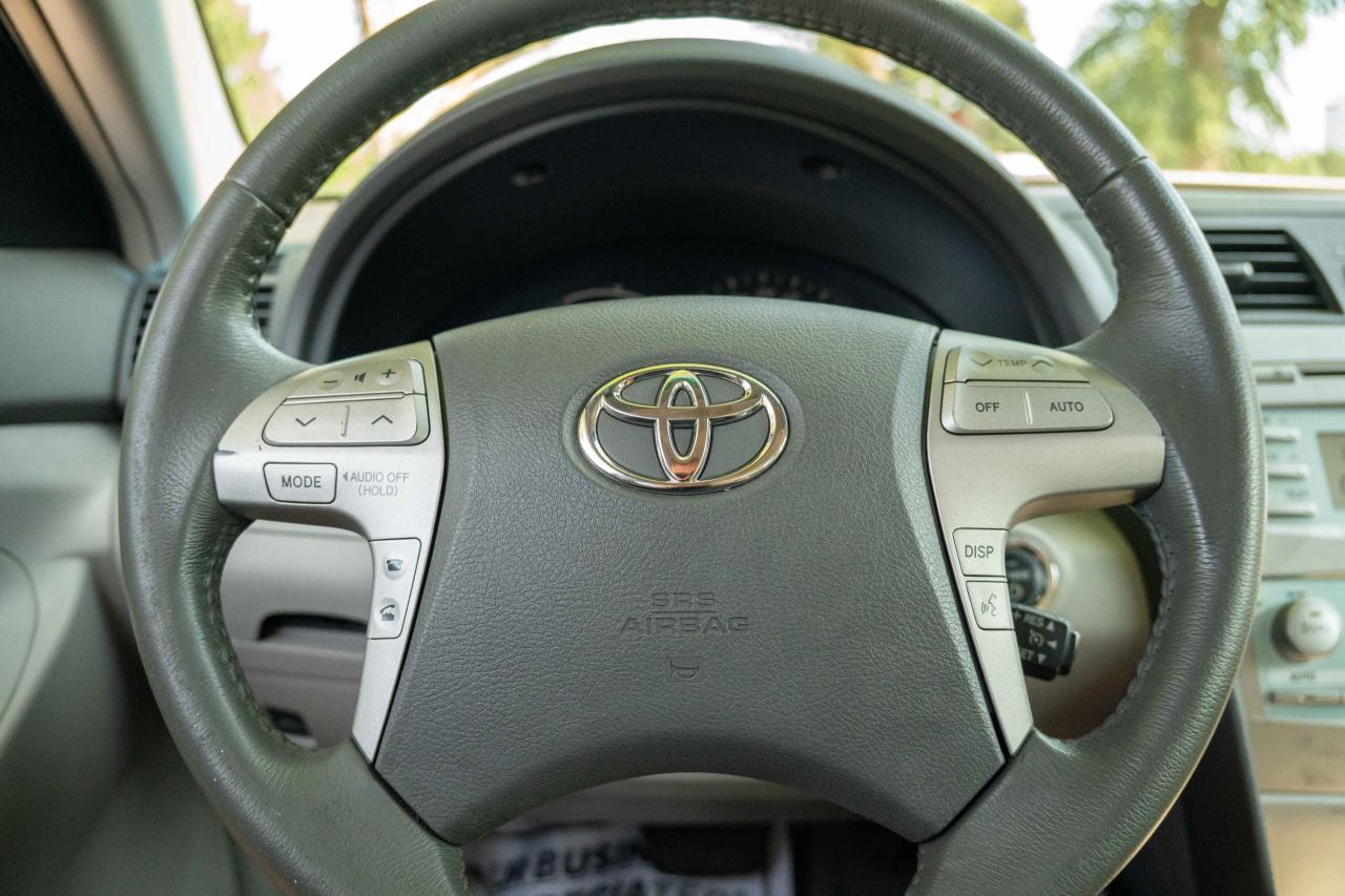 2008 Toyota Camry HYBRID Base - Photo #25