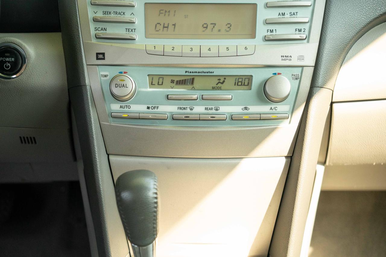 2008 Toyota Camry HYBRID Base - Photo #31