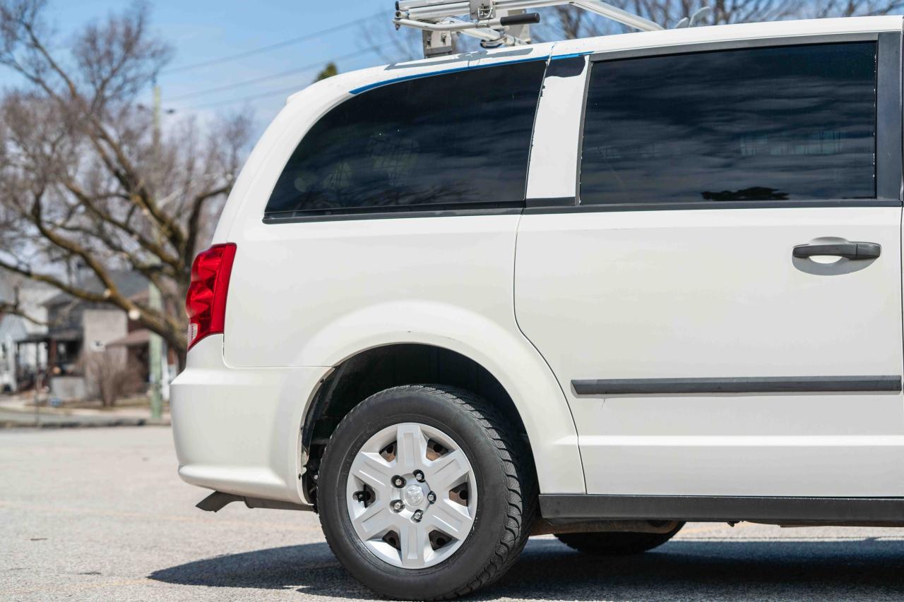 2010 Dodge Grand Caravan C/V - Photo #7