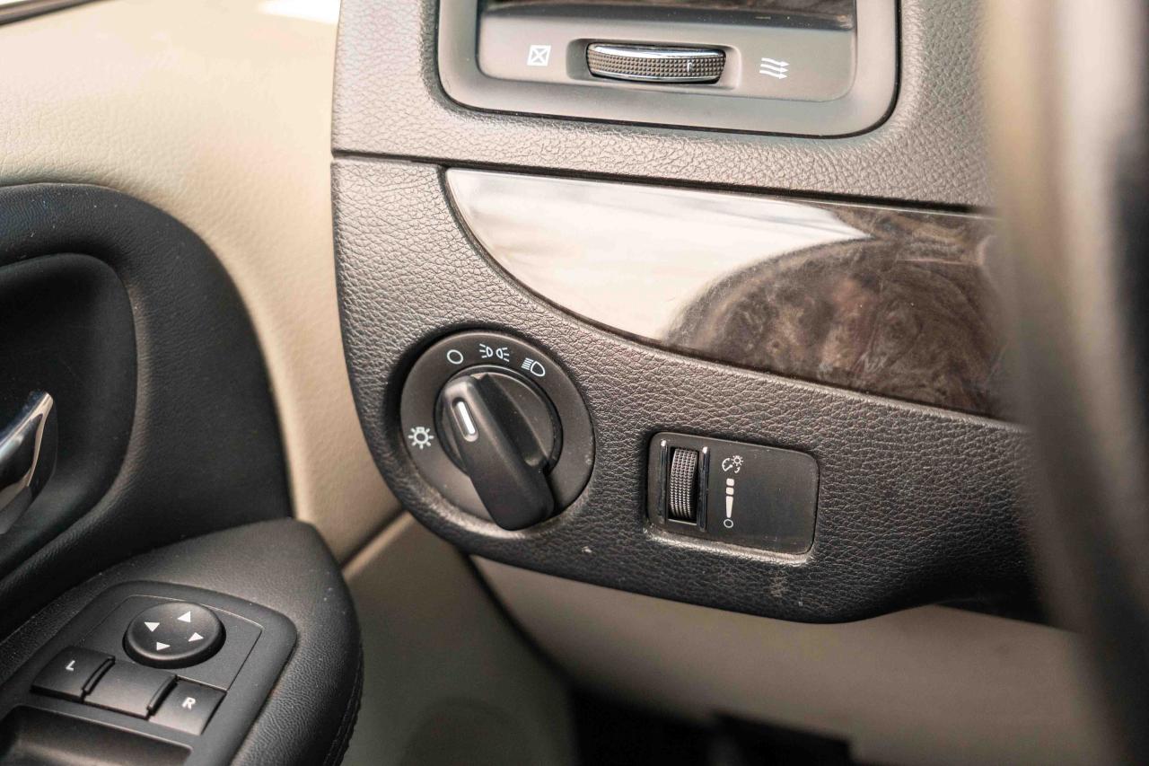 2010 Dodge Grand Caravan C/V - Photo #17