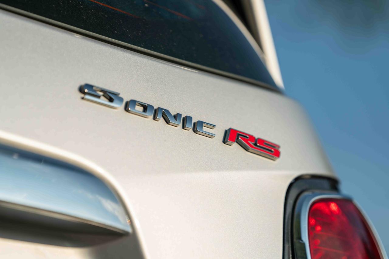 2015 Chevrolet Sonic RS TURBO - Photo #23
