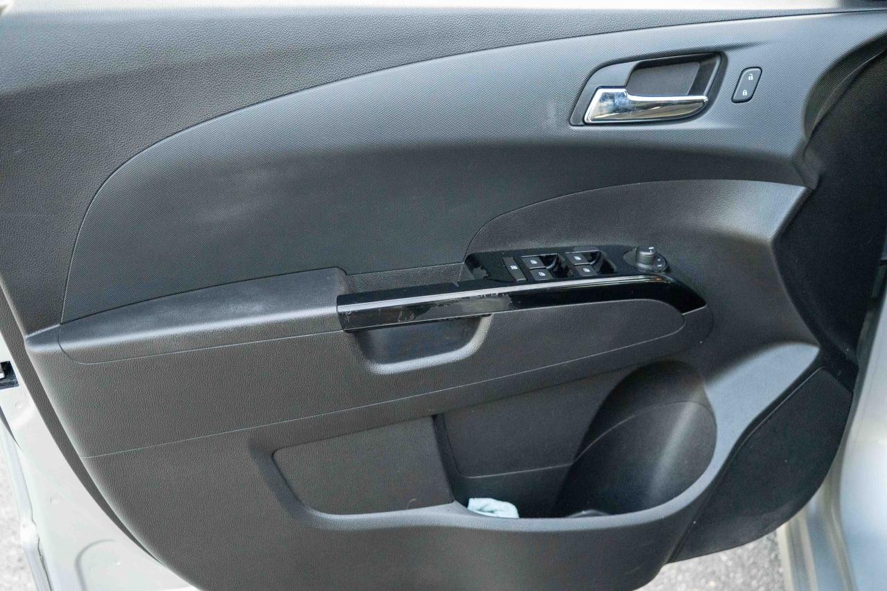2015 Chevrolet Sonic RS TURBO - Photo #31