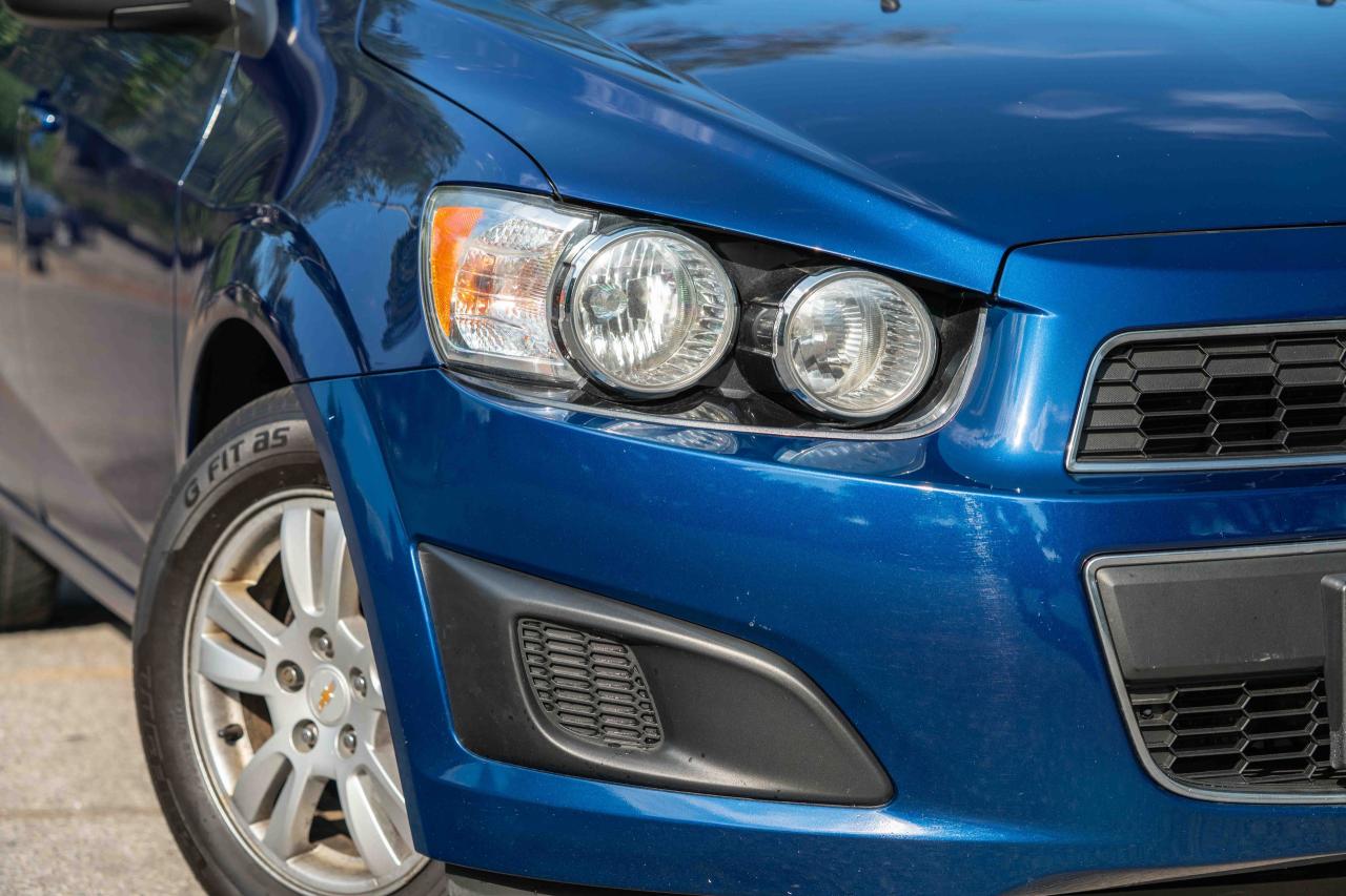 2012 Chevrolet Sonic LT - Photo #8