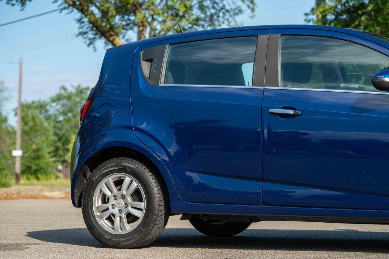 2012 Chevrolet Sonic LT - Photo #10