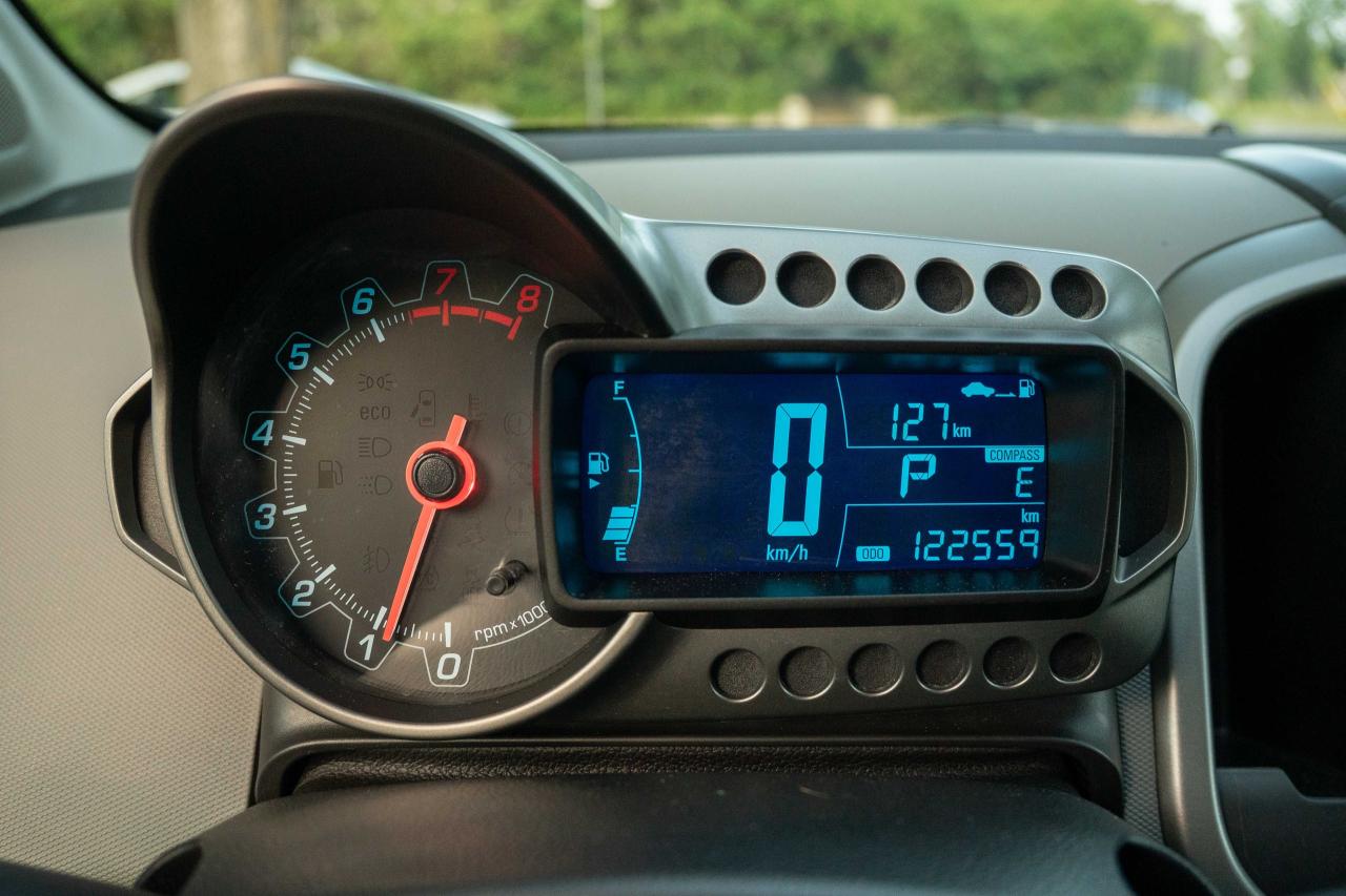 2012 Chevrolet Sonic LT - Photo #24