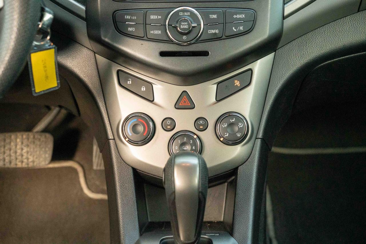 2012 Chevrolet Sonic LT - Photo #33