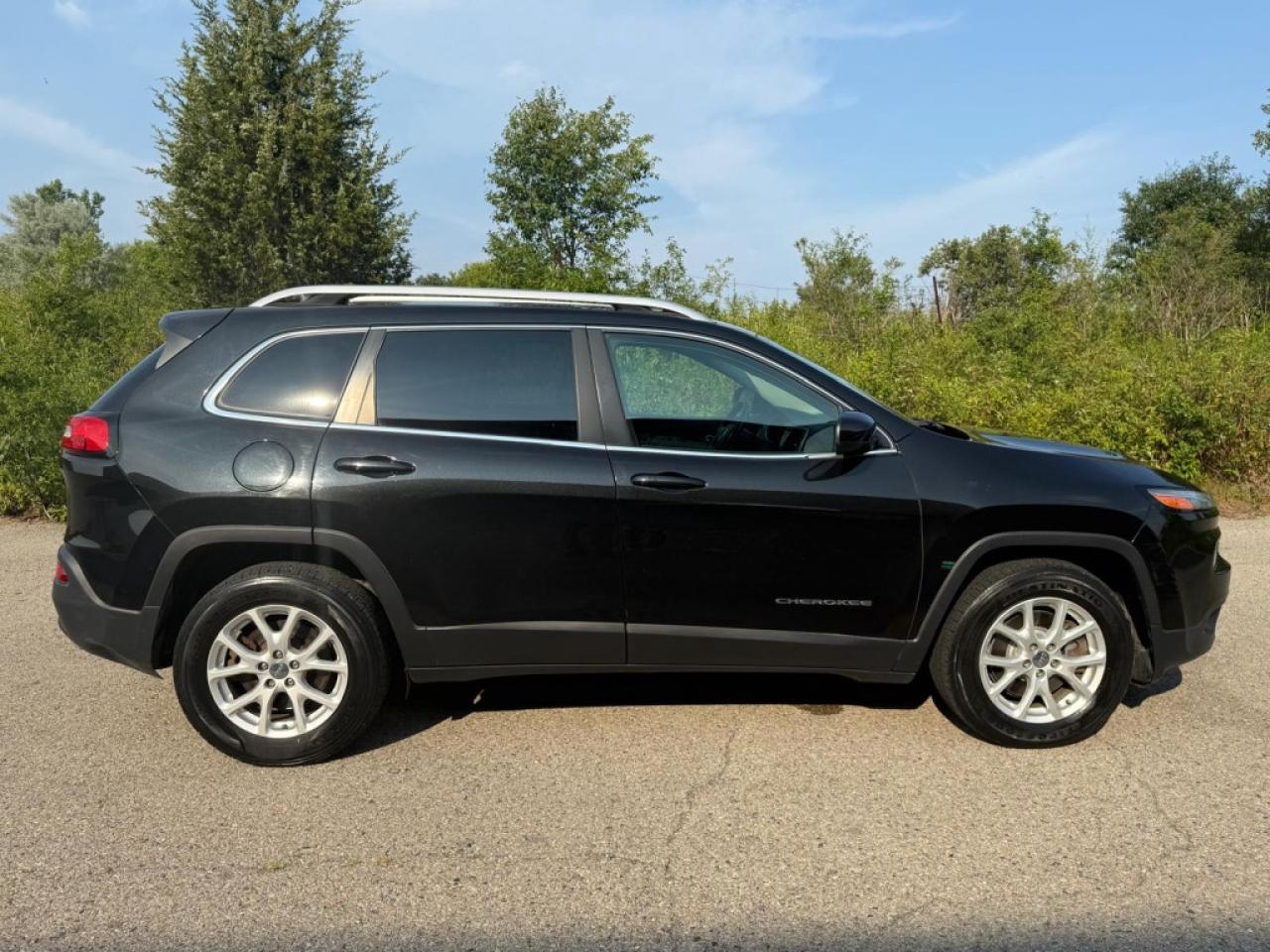 2016 Jeep Cherokee 4x4 |NORTH|V6|BIG SCREEN|NAVI|PUSH START|BACK-UP CAM|POWER TAILGATE| - Photo #7