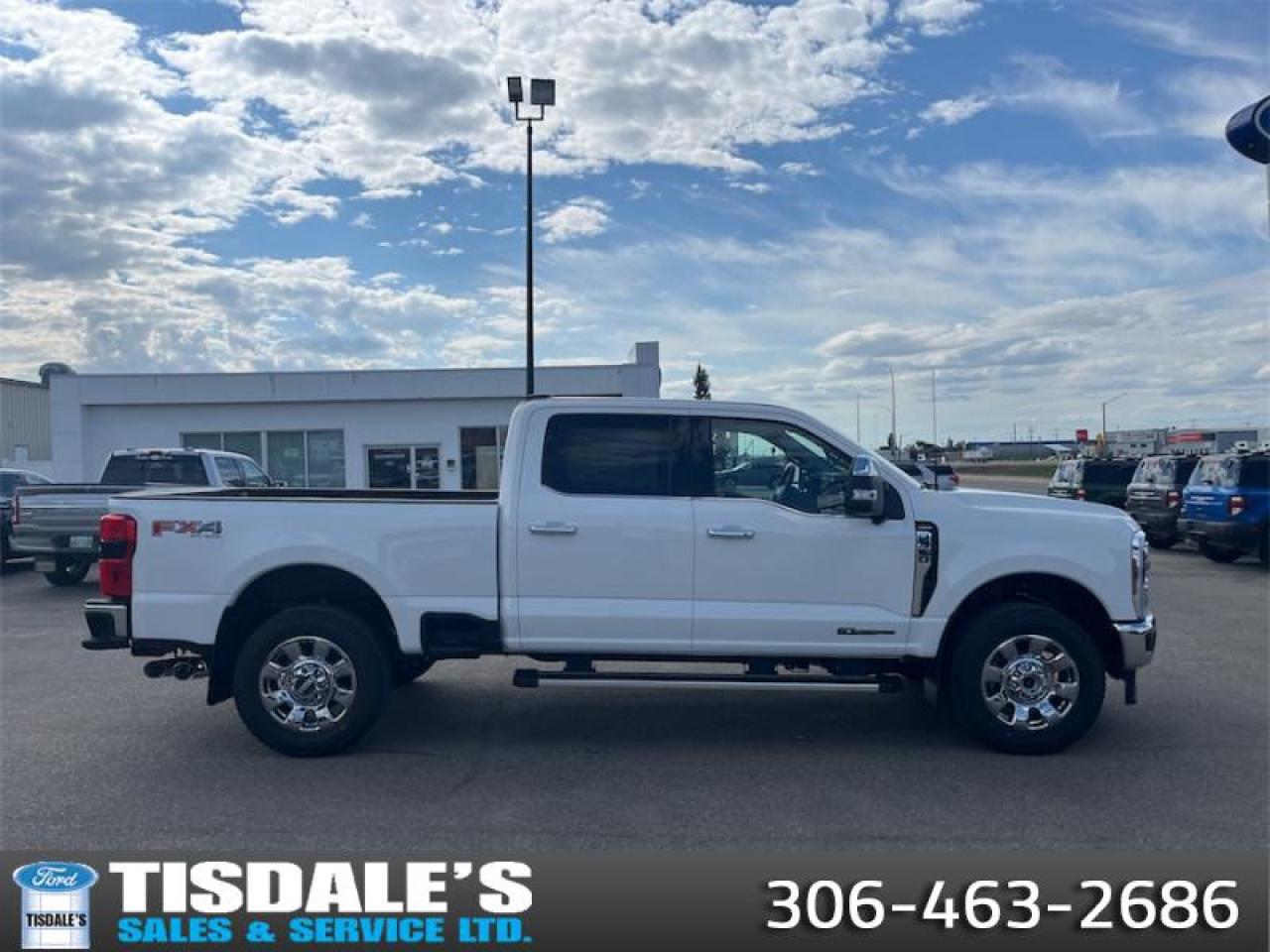 2025 Ford F-350 Super Duty LARIAT  - Tailgate Step Photo1
