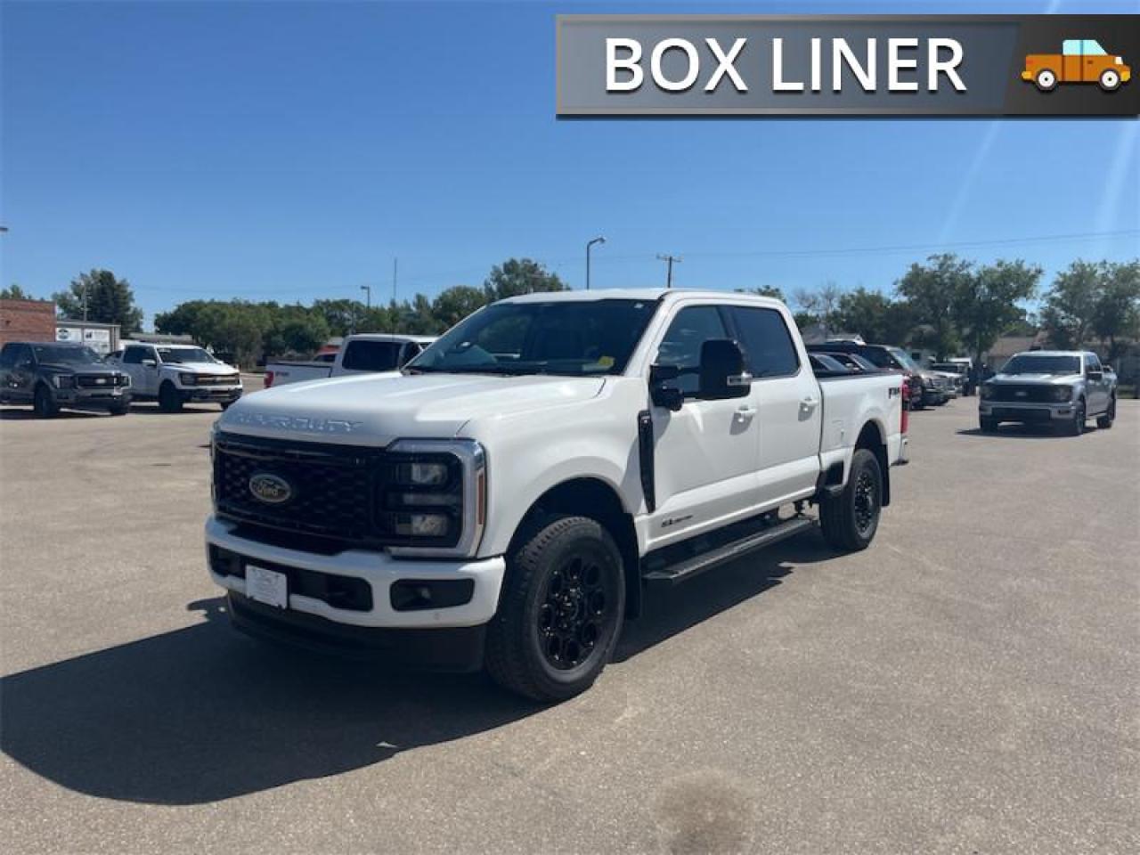 2025 Ford F-350 Super Duty Lariat Photo4