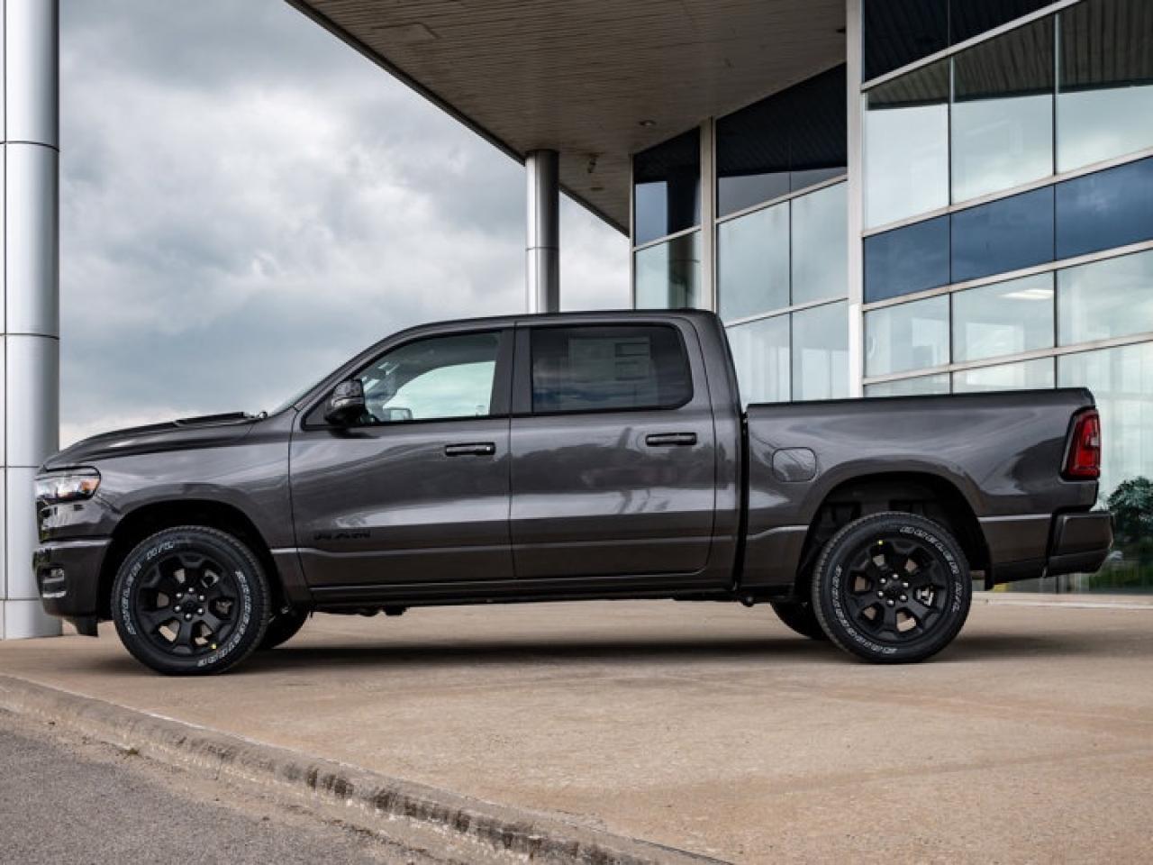 2026 RAM 1500 SPORT Photo3
