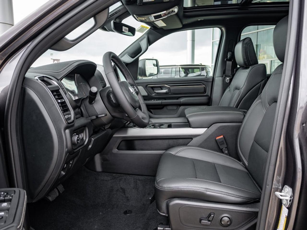 2026 RAM 1500 SPORT Photo