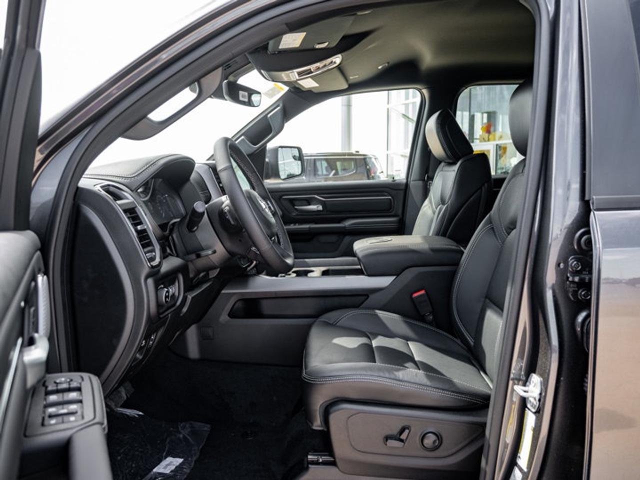 2026 RAM 1500 SPORT Photo