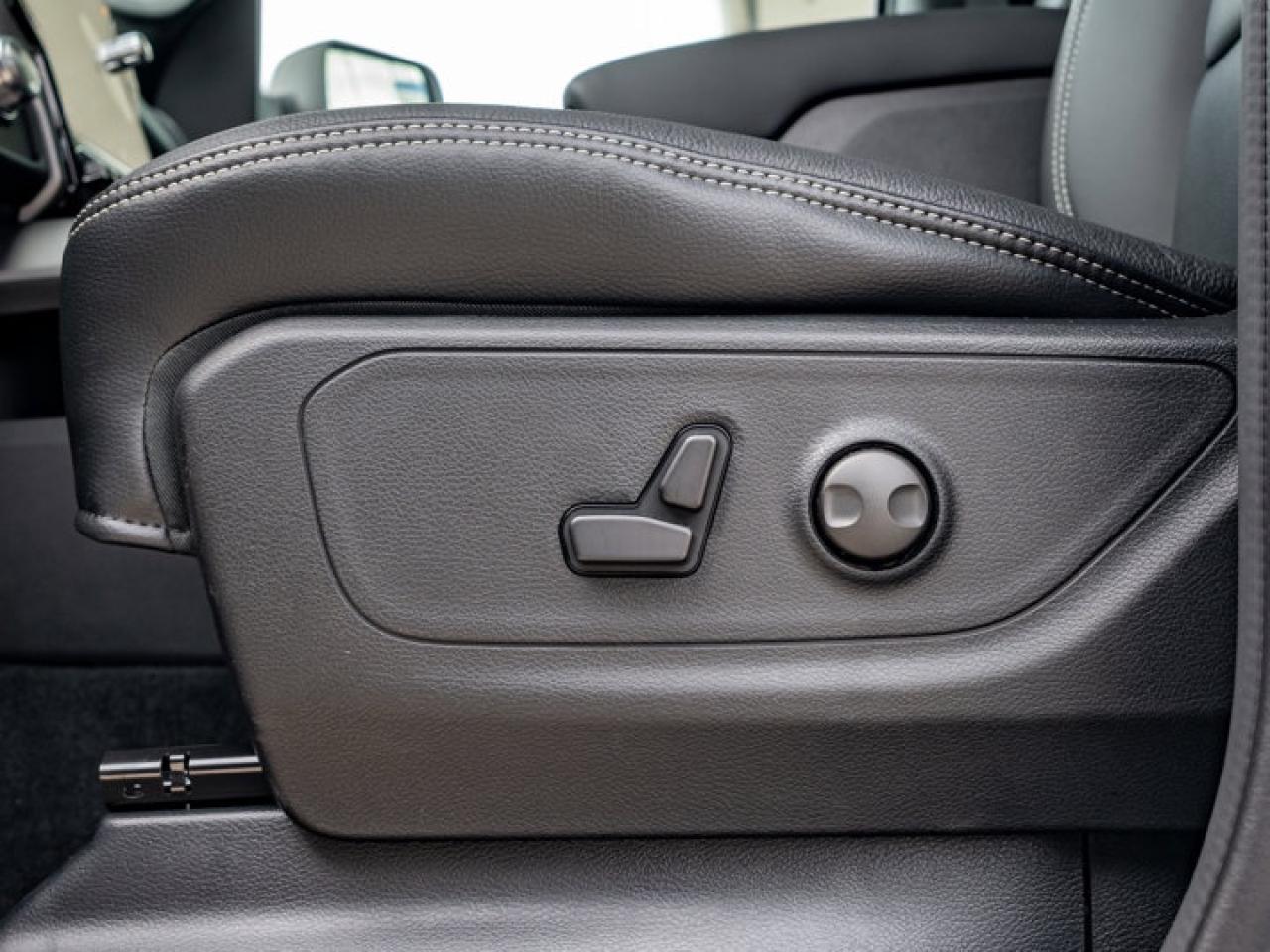 2026 RAM 1500 SPORT Photo