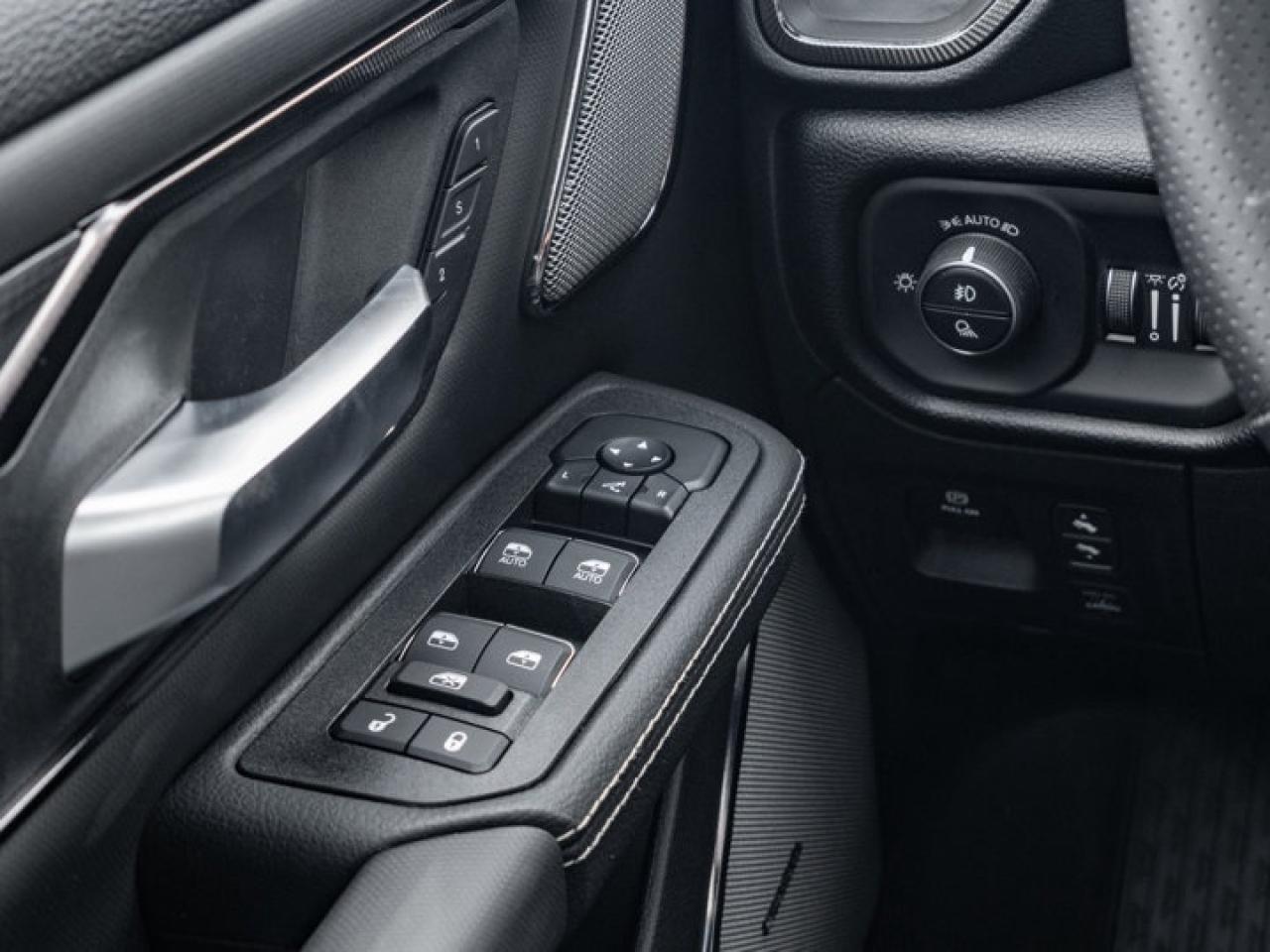 2026 RAM 1500 SPORT Photo