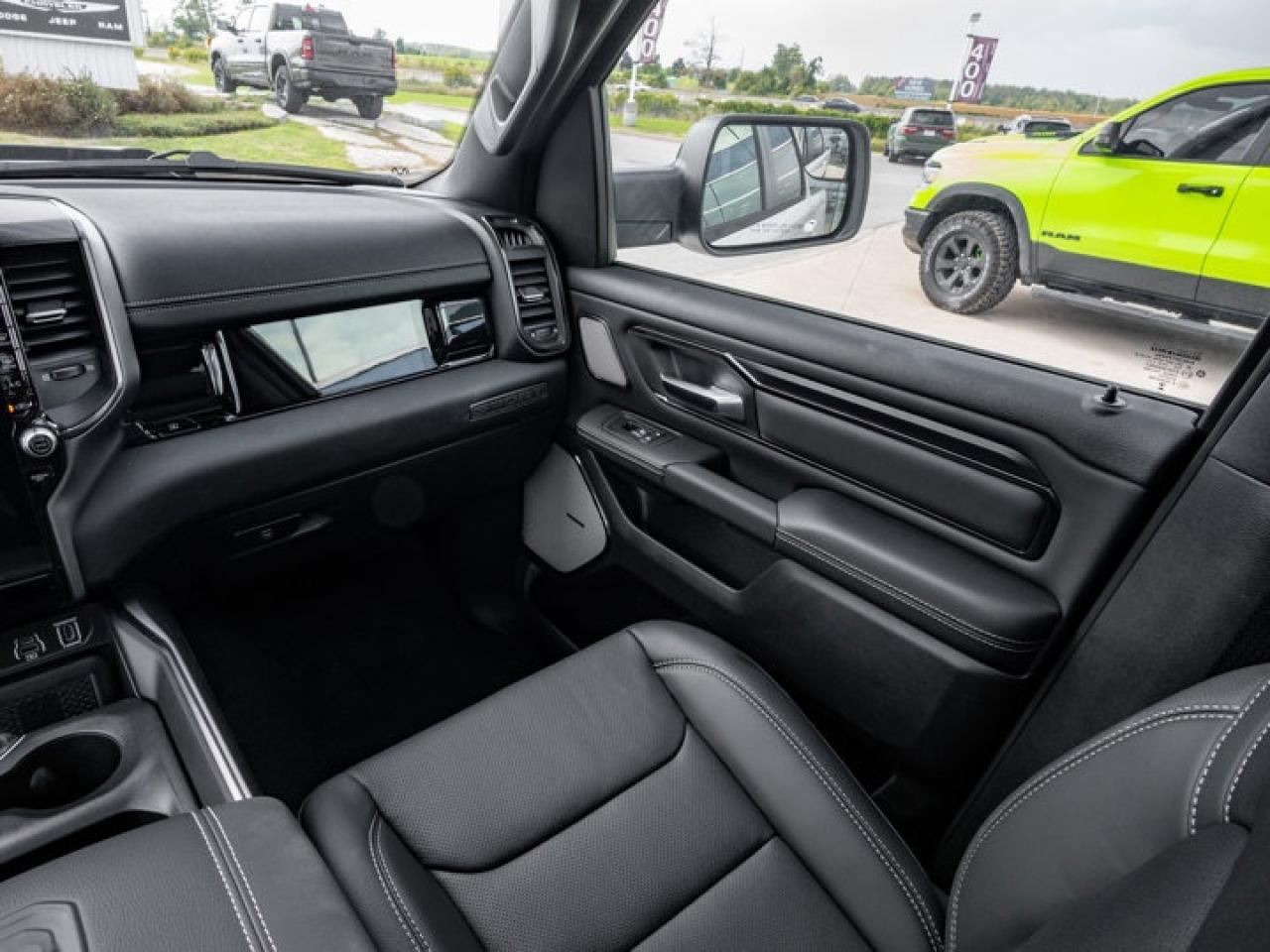 2026 RAM 1500 SPORT Photo