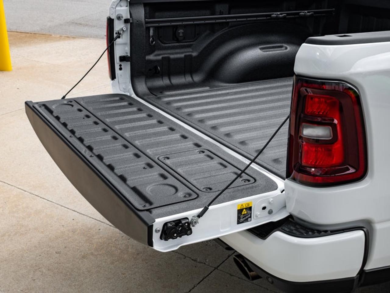 2026 RAM 1500 SPORT Photo