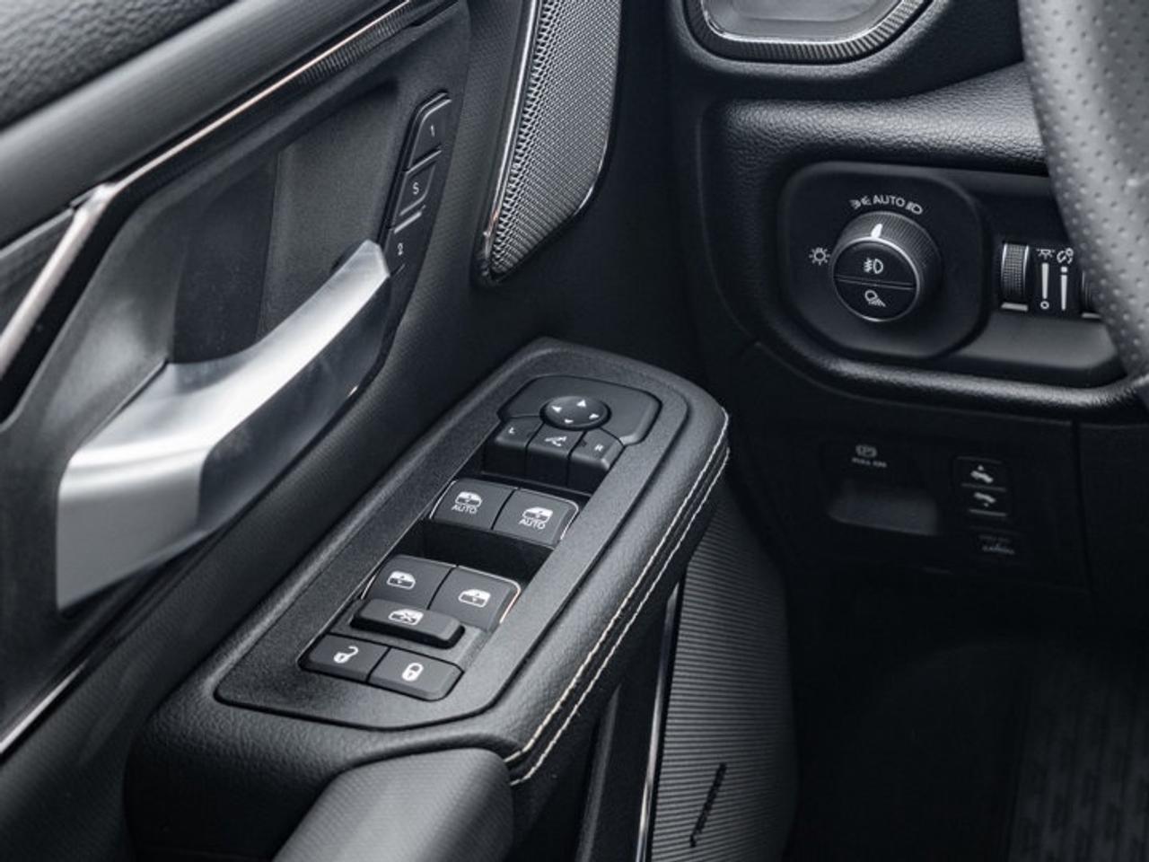 2026 RAM 1500 SPORT Photo