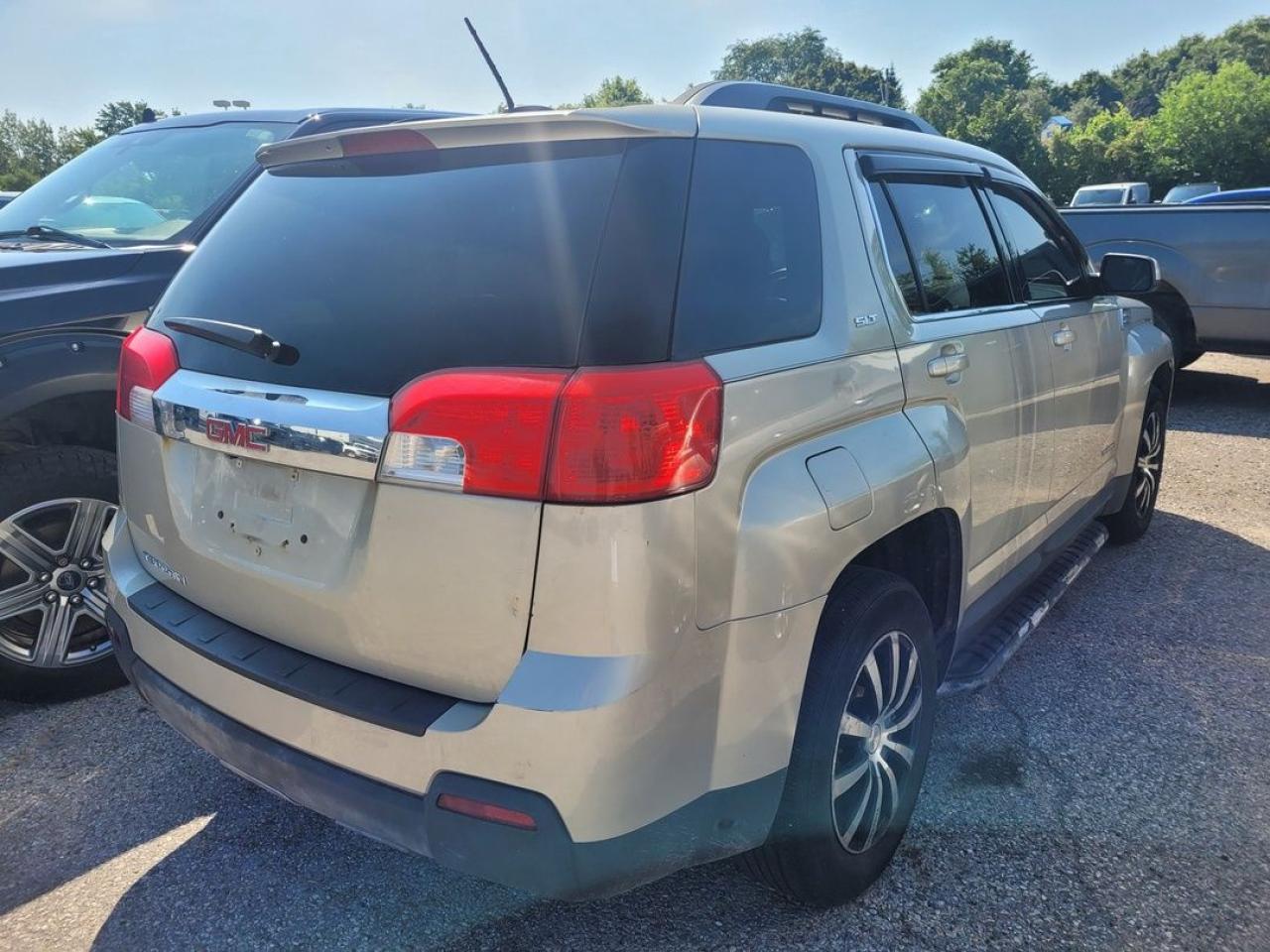 2015 GMC Terrain SLT-1 Photo3