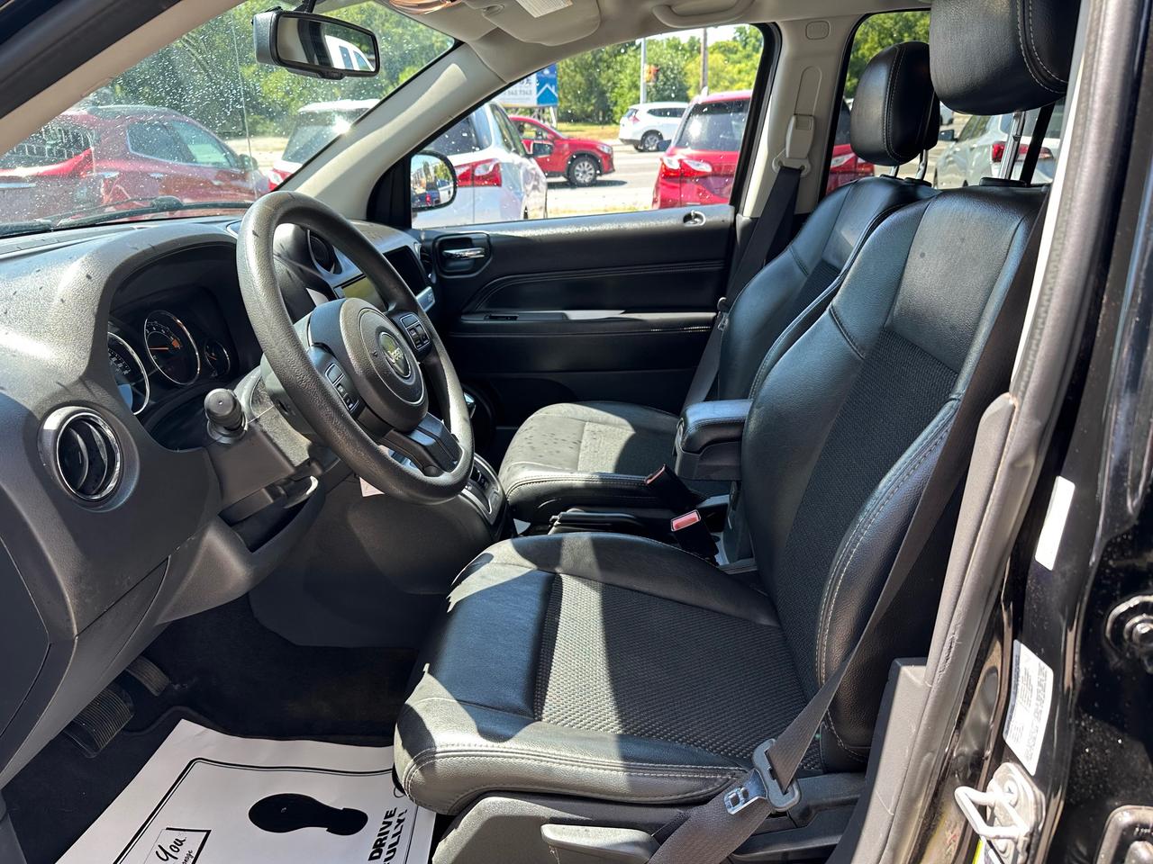 2016 Jeep Compass Sport/North Photo