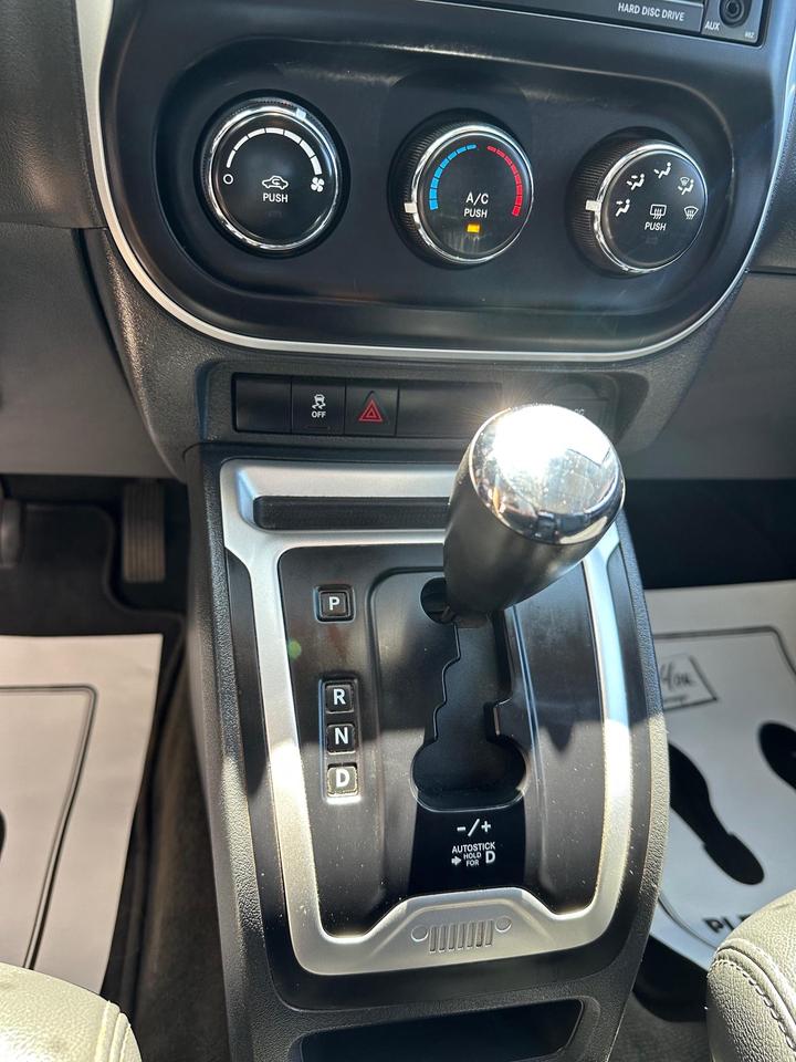 2016 Jeep Compass Sport/North Photo