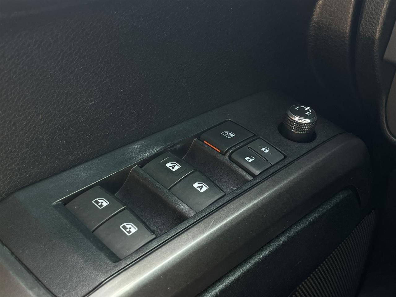 12751158