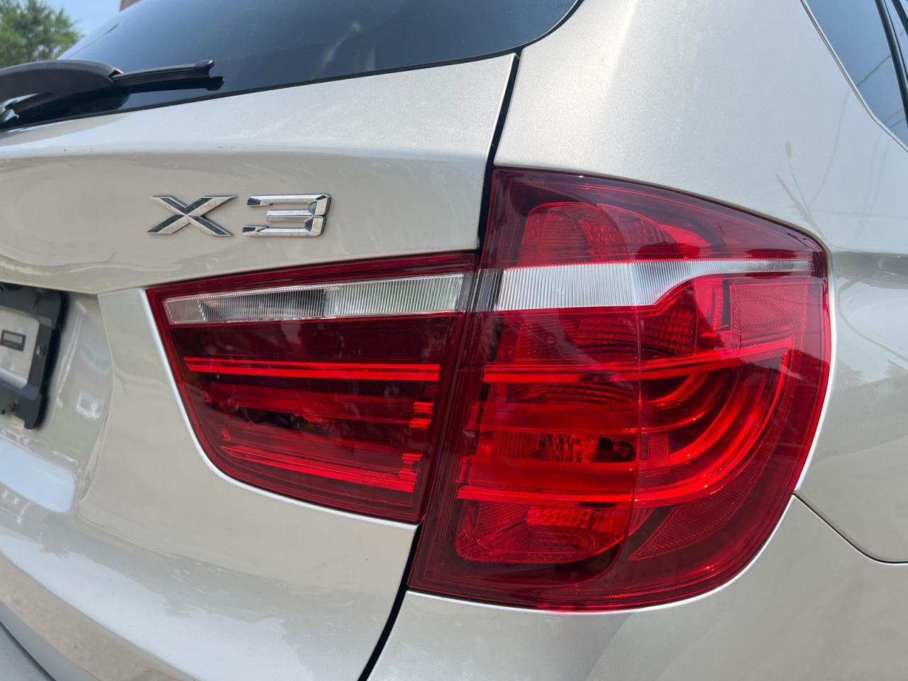 2017 BMW X3 xDrive28i - Photo #7