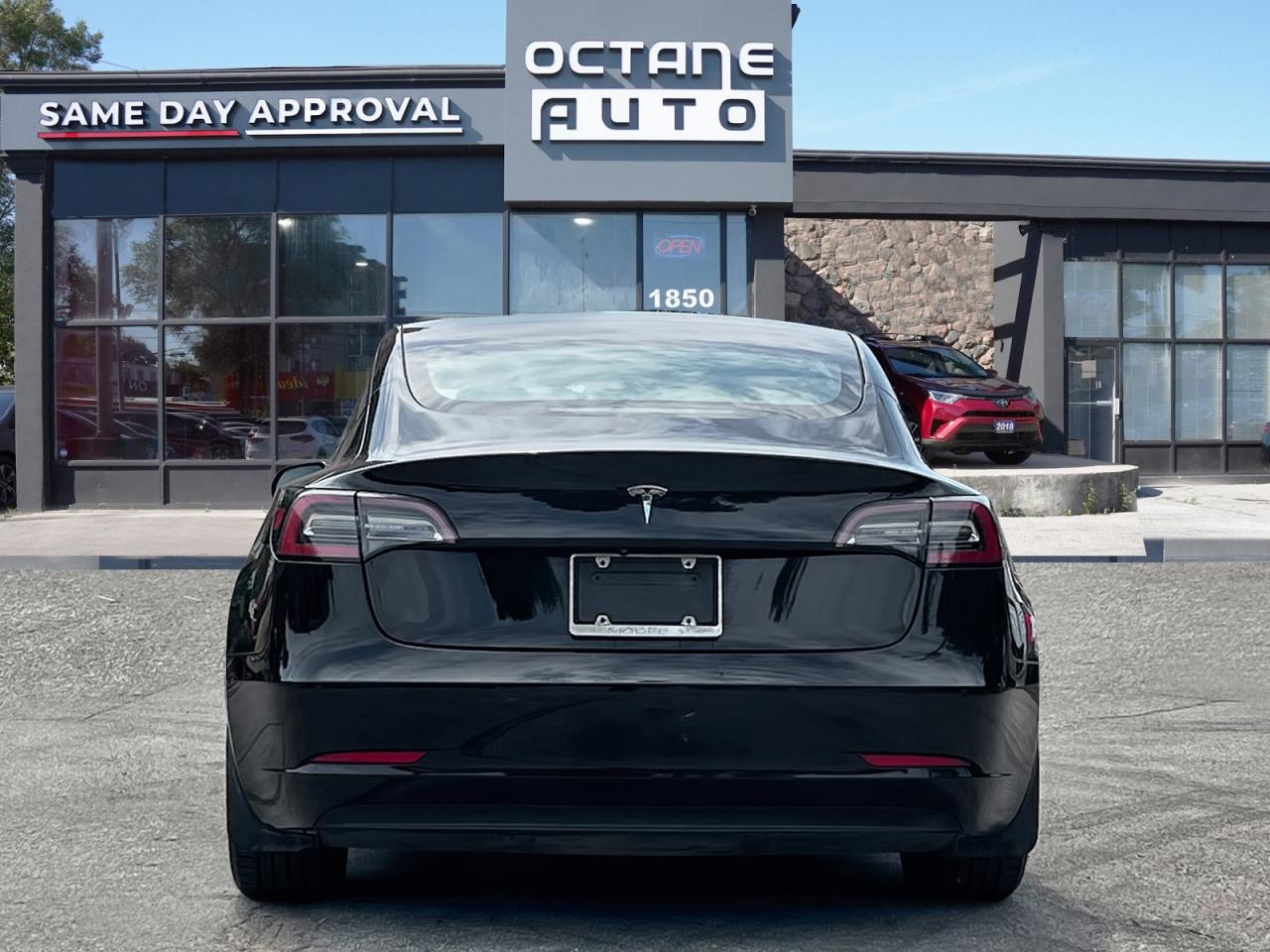 2021 Tesla Model 3 Standard Range - Photo #5