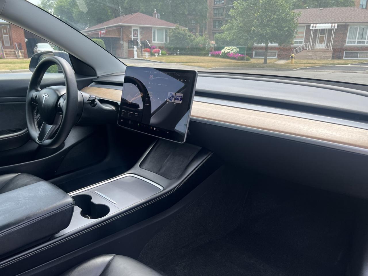 2021 Tesla Model 3 Standard Range - Photo #11