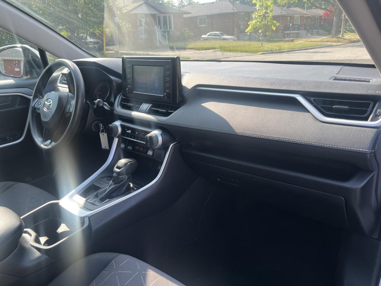 2019 Toyota RAV4 LE - Photo #12