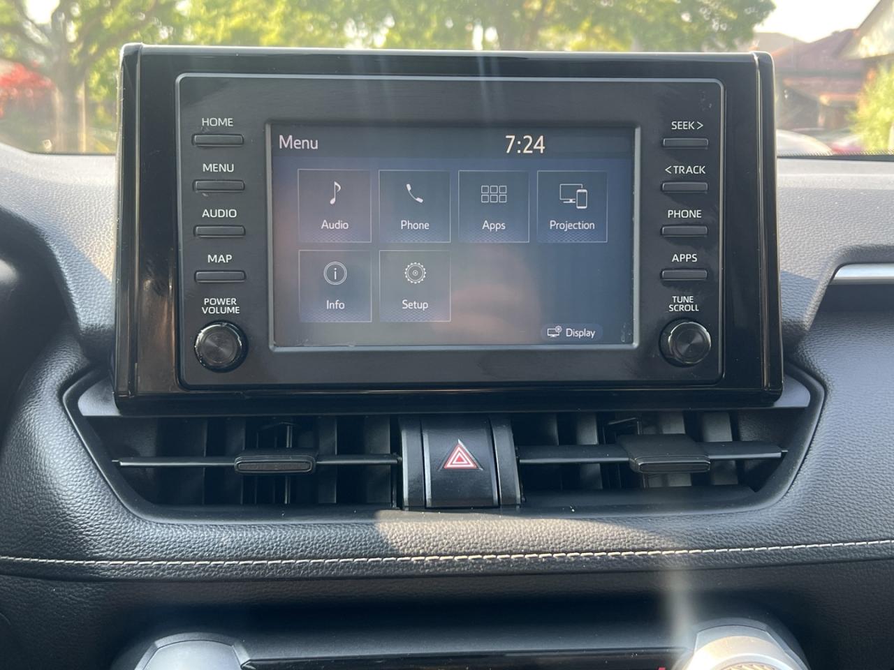 2019 Toyota RAV4 LE - Photo #20