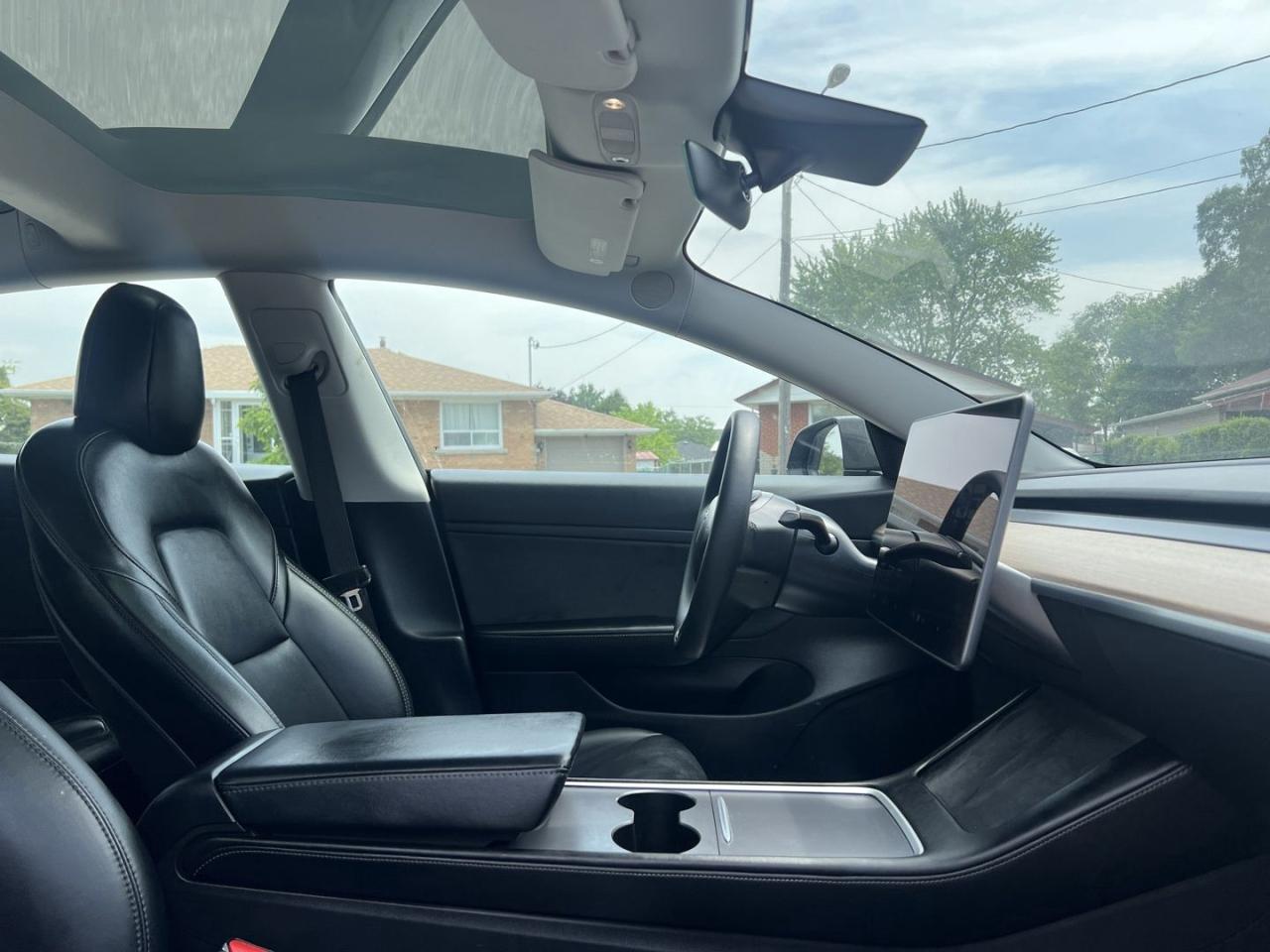 2021 Tesla Model 3 Standard Range - Photo #10
