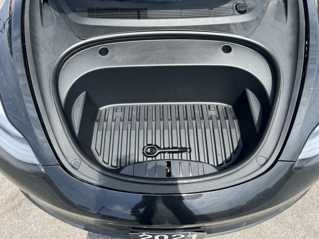 2021 Tesla Model 3 Standard Range - Photo #24