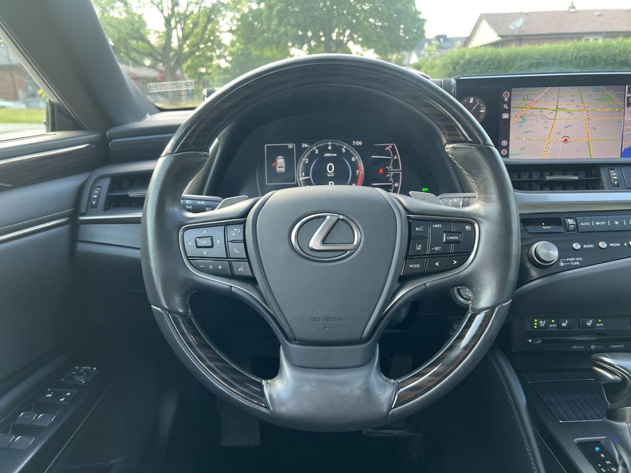 2021 Lexus ES 250 Base - Photo #13