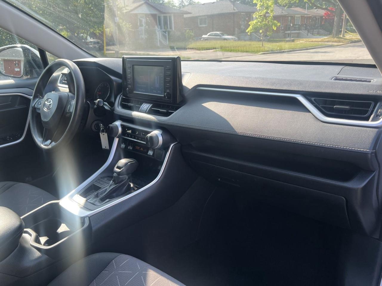 2019 Toyota RAV4 LE - Photo #12