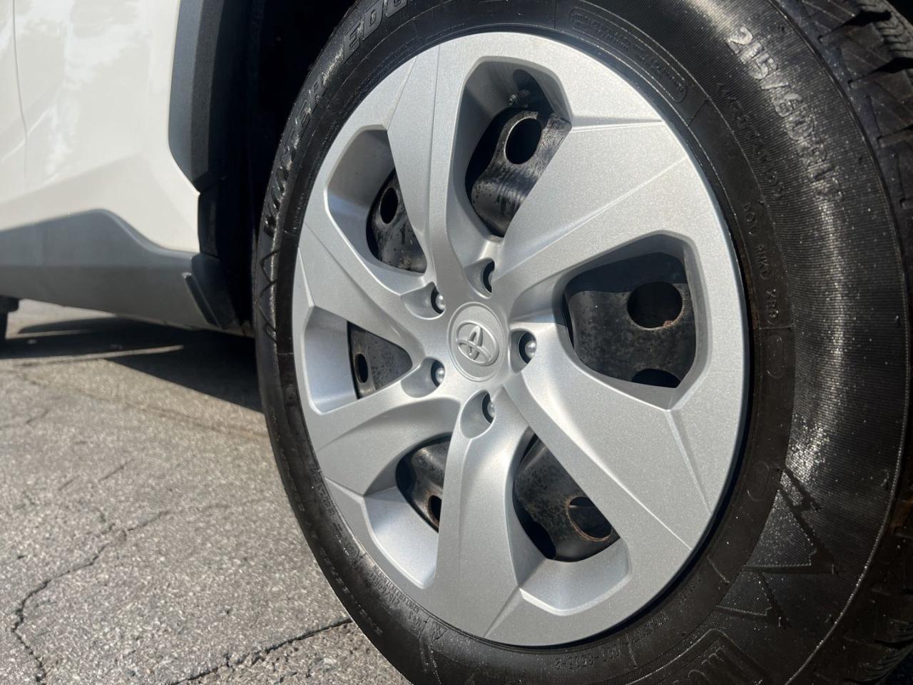 2019 Toyota RAV4 LE - Photo #13