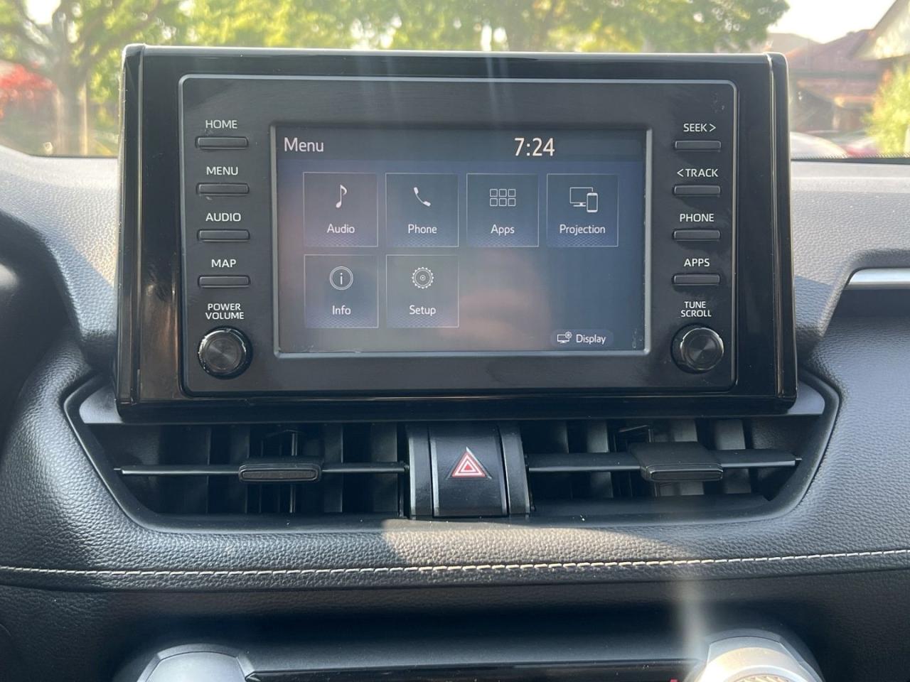 2019 Toyota RAV4 LE - Photo #20