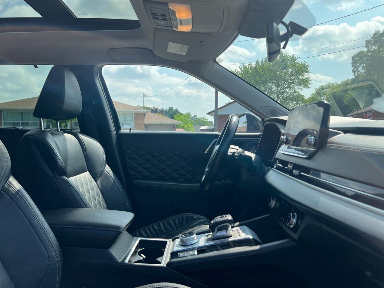 2022 Mitsubishi Outlander SEL 4WD - Photo #10