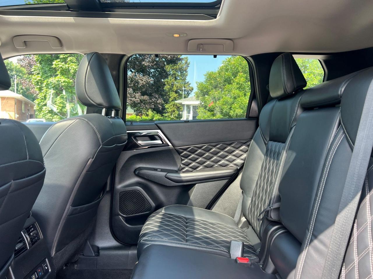 2022 Mitsubishi Outlander SEL 4WD - Photo #12