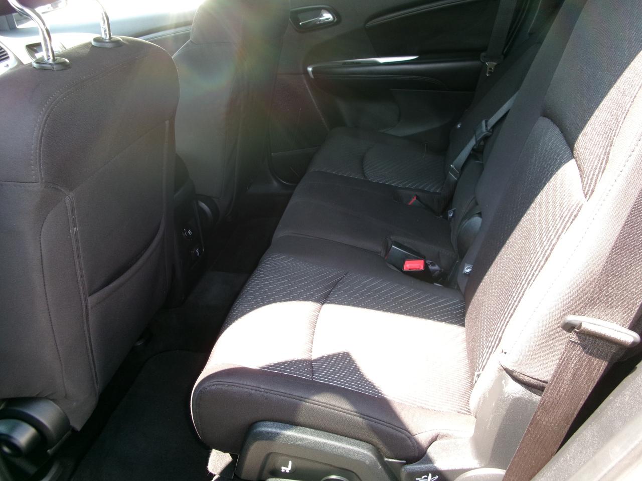 2014 Dodge Journey SXT   "ONLY 90,000KMS" - Photo #6