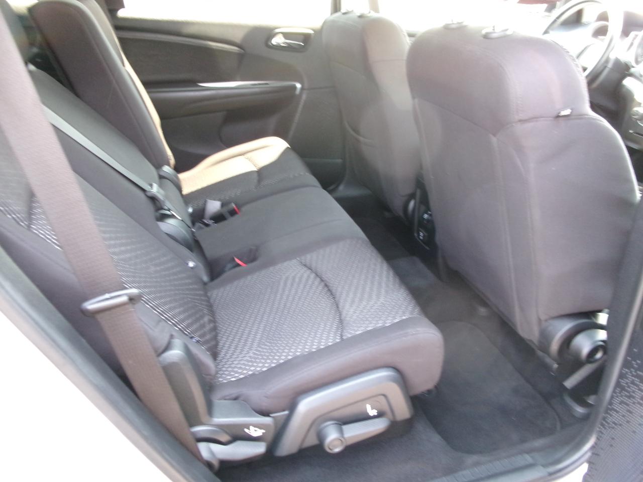 2014 Dodge Journey SXT   "ONLY 90,000KMS" - Photo #11