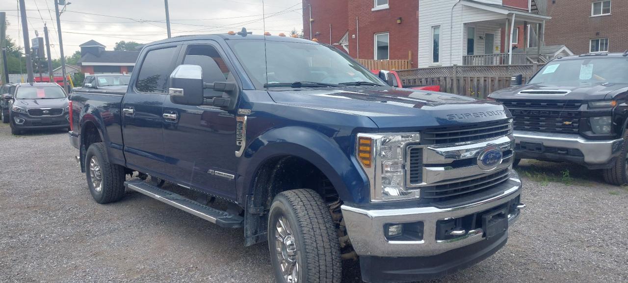 2019 Ford SUPER DUTY F-250 SRW XLT - Photo #3