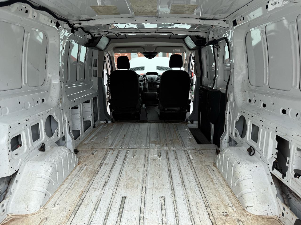 2017 Ford Transit Cargo Van XL - Photo #15