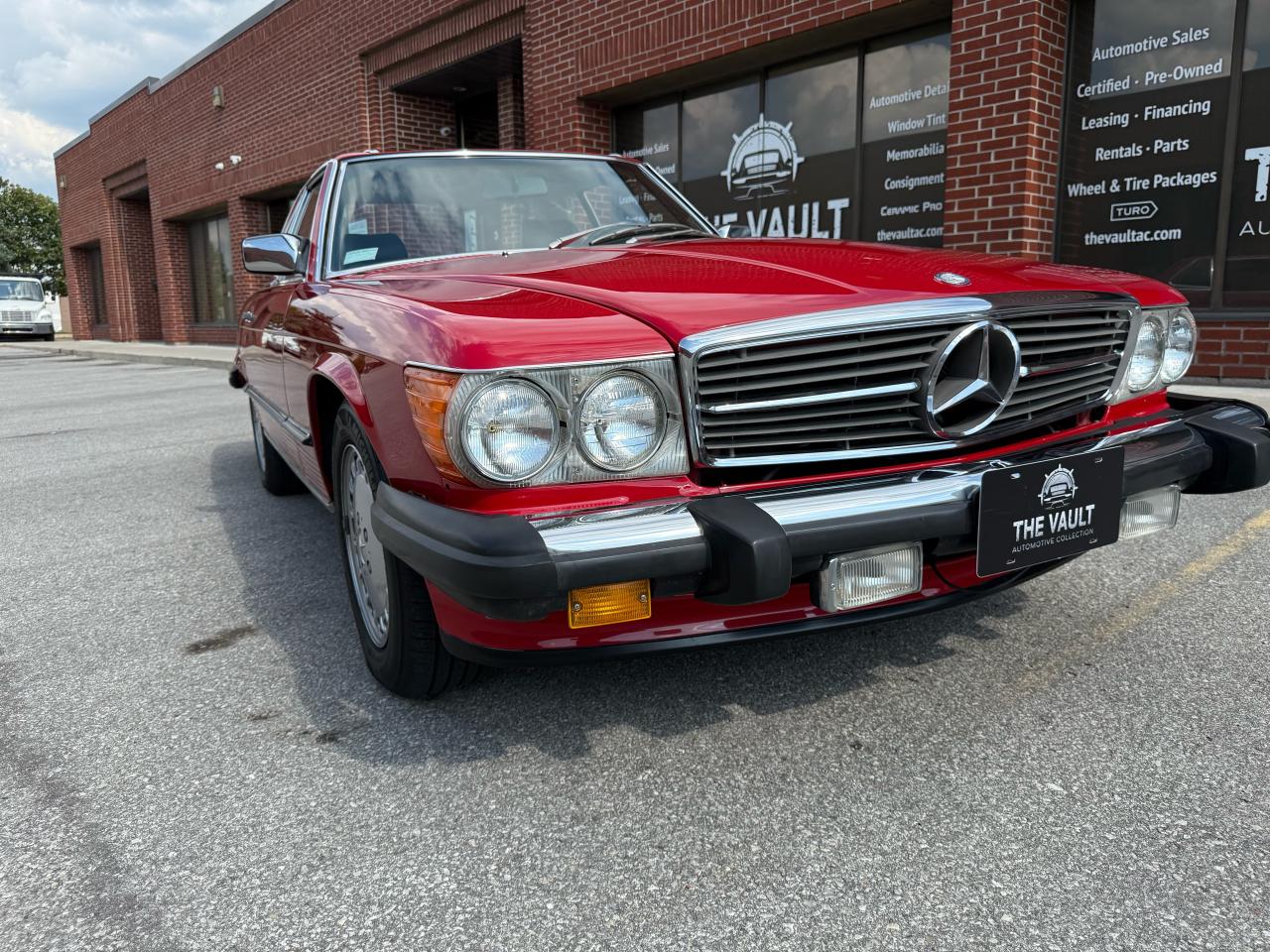 1987 Mercedes-Benz 560SL 2dr Roadster 560SL - Photo #2