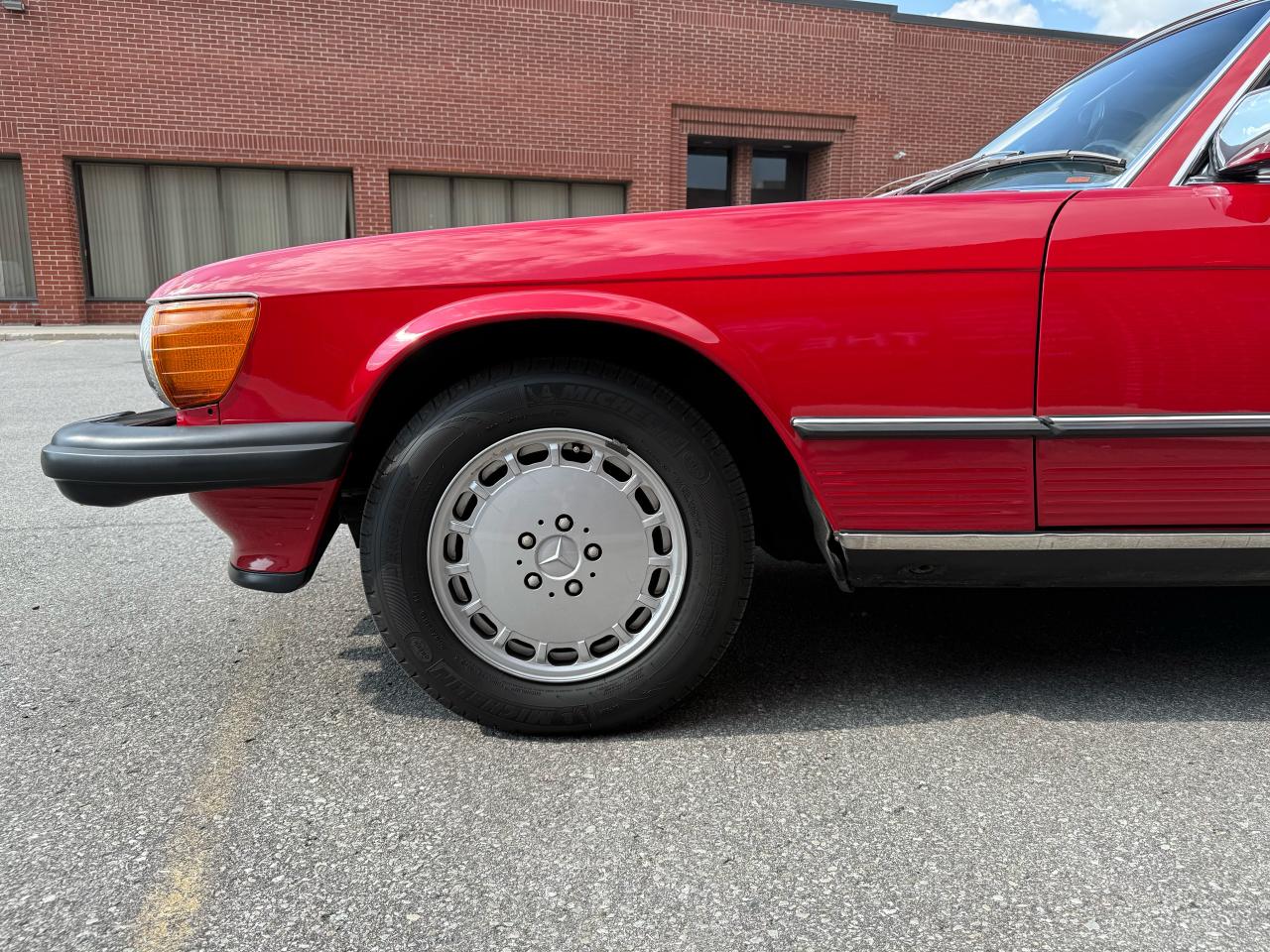 1987 Mercedes-Benz 560SL 2dr Roadster 560SL - Photo #6