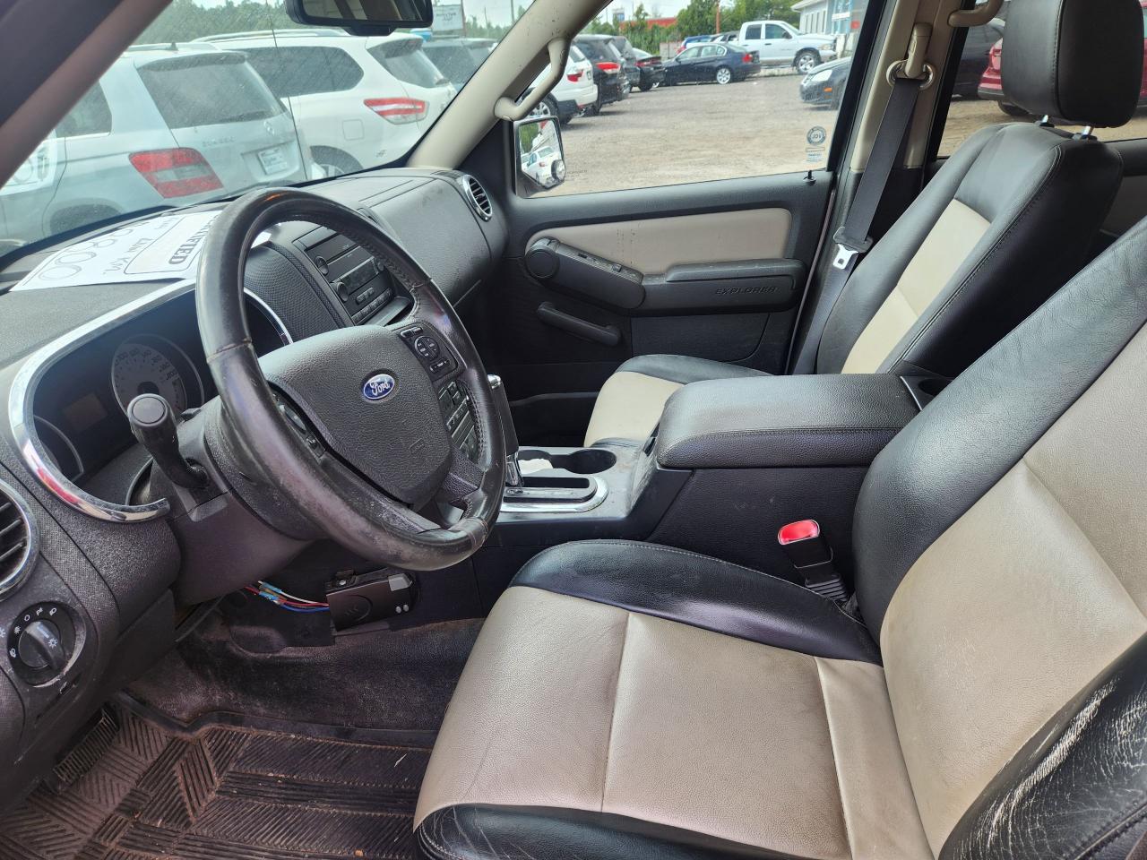 2007 Ford Explorer Sport Trac $4800 only 178km LIMITED - Photo #2