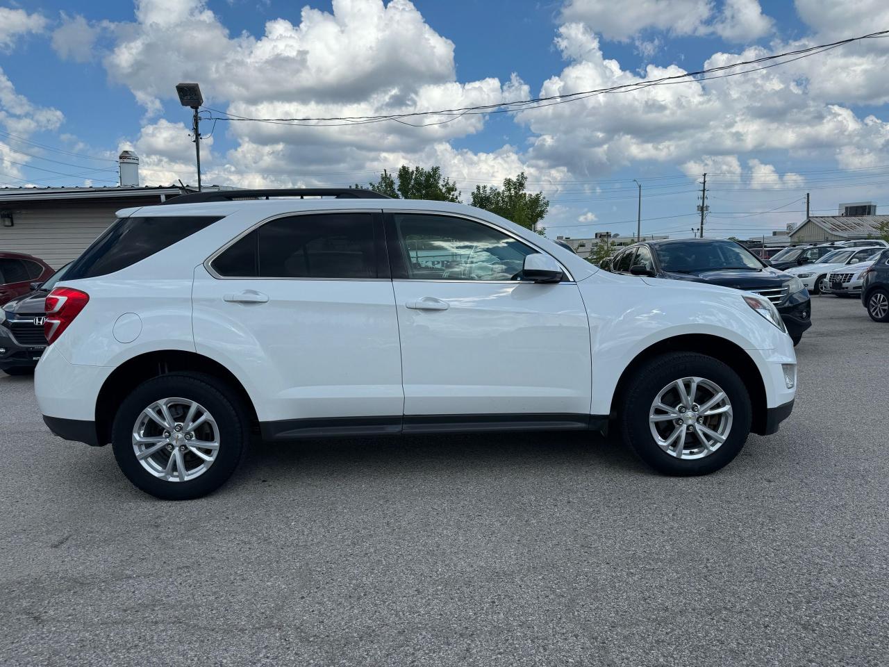 2016 Chevrolet Equinox LT - Photo #4