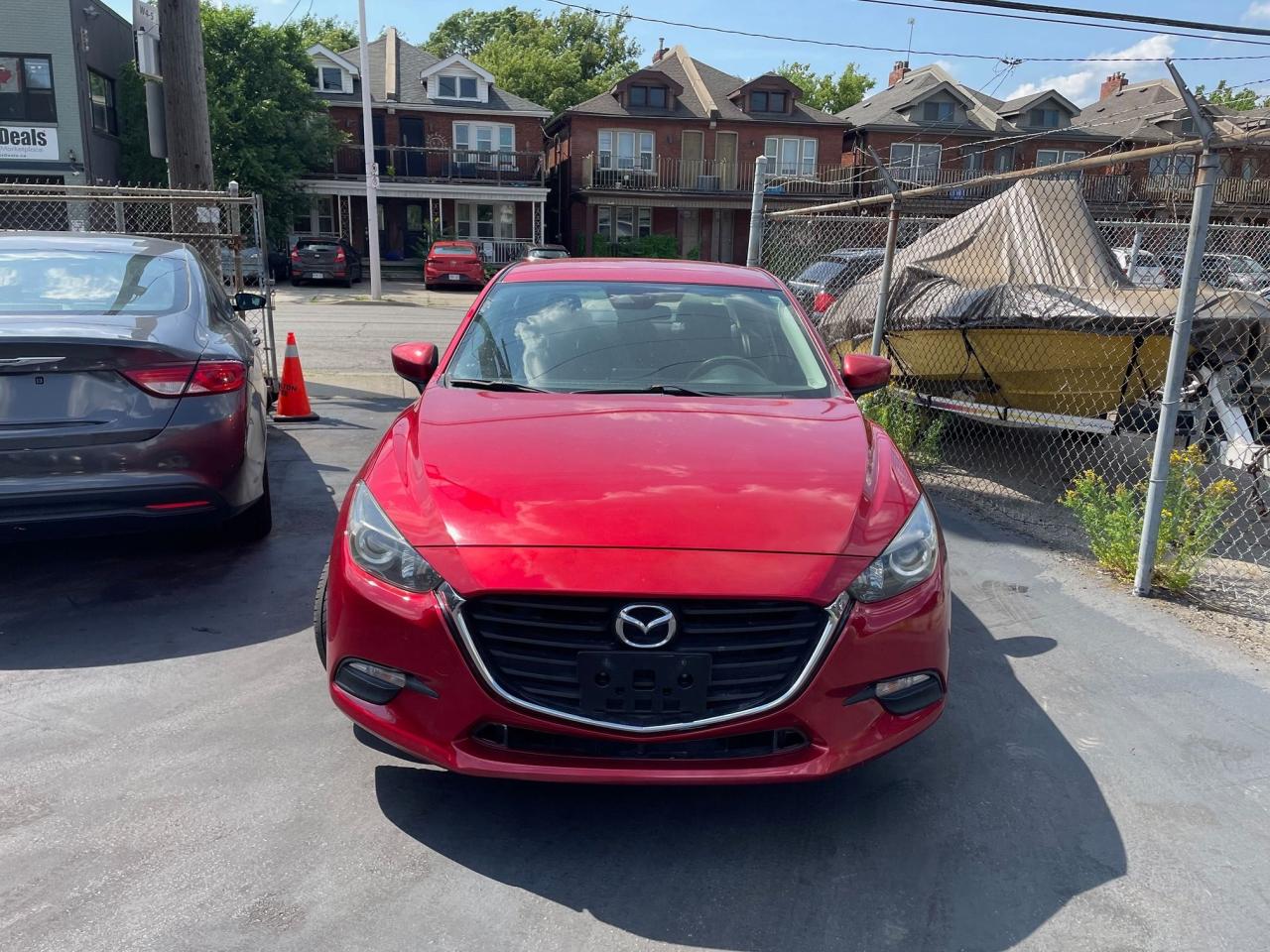2018 Mazda MAZDA3 GX *SAFETY FEATURES, BACKUP CAM, SPORTS MODE* - Photo #2