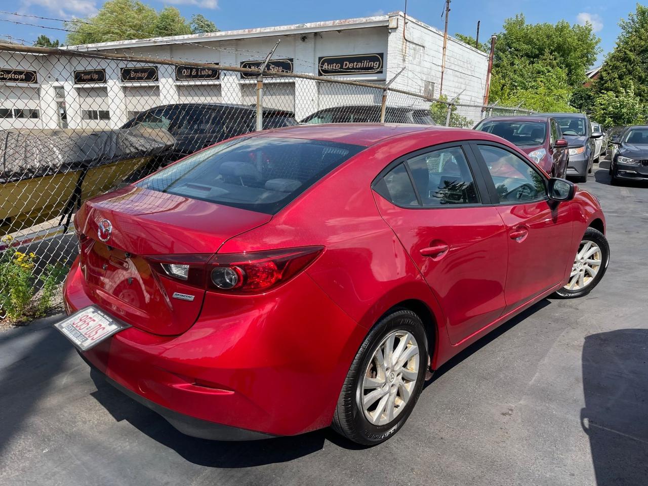 2018 Mazda MAZDA3 GX *SAFETY FEATURES, BACKUP CAM, SPORTS MODE* - Photo #4